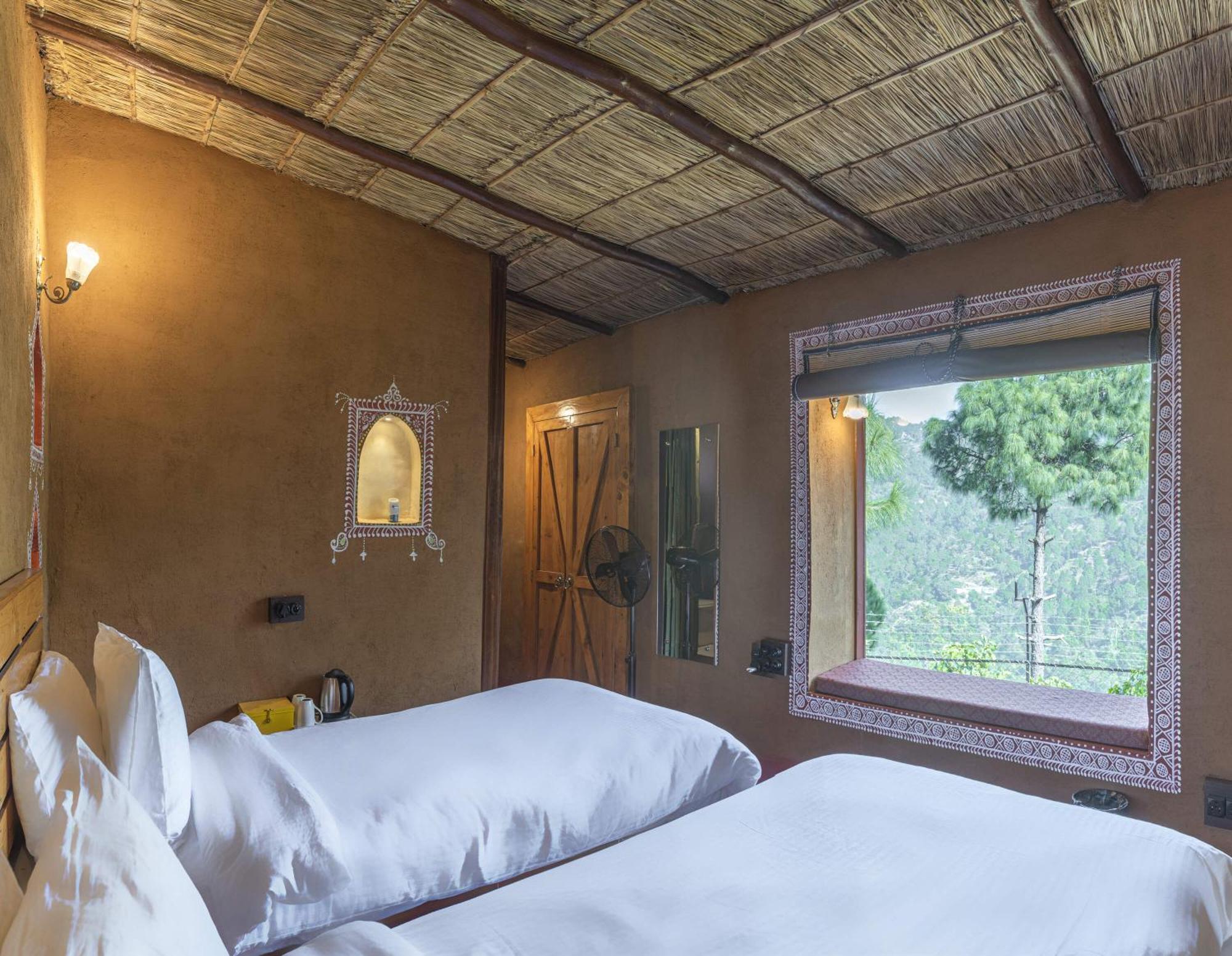A Kasauli Ggaon By Echor Hotel Екстериор снимка