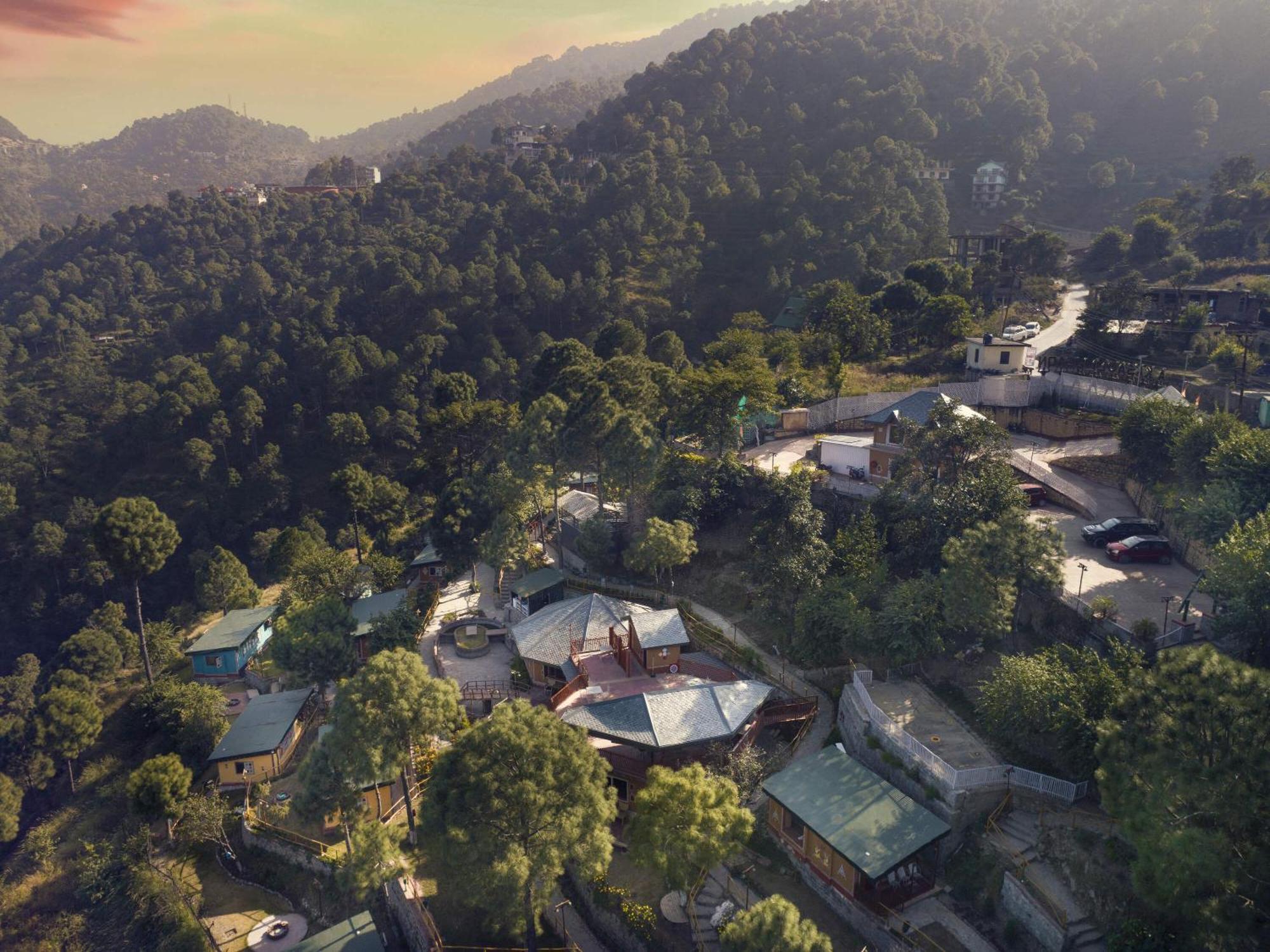 A Kasauli Ggaon By Echor Hotel Екстериор снимка