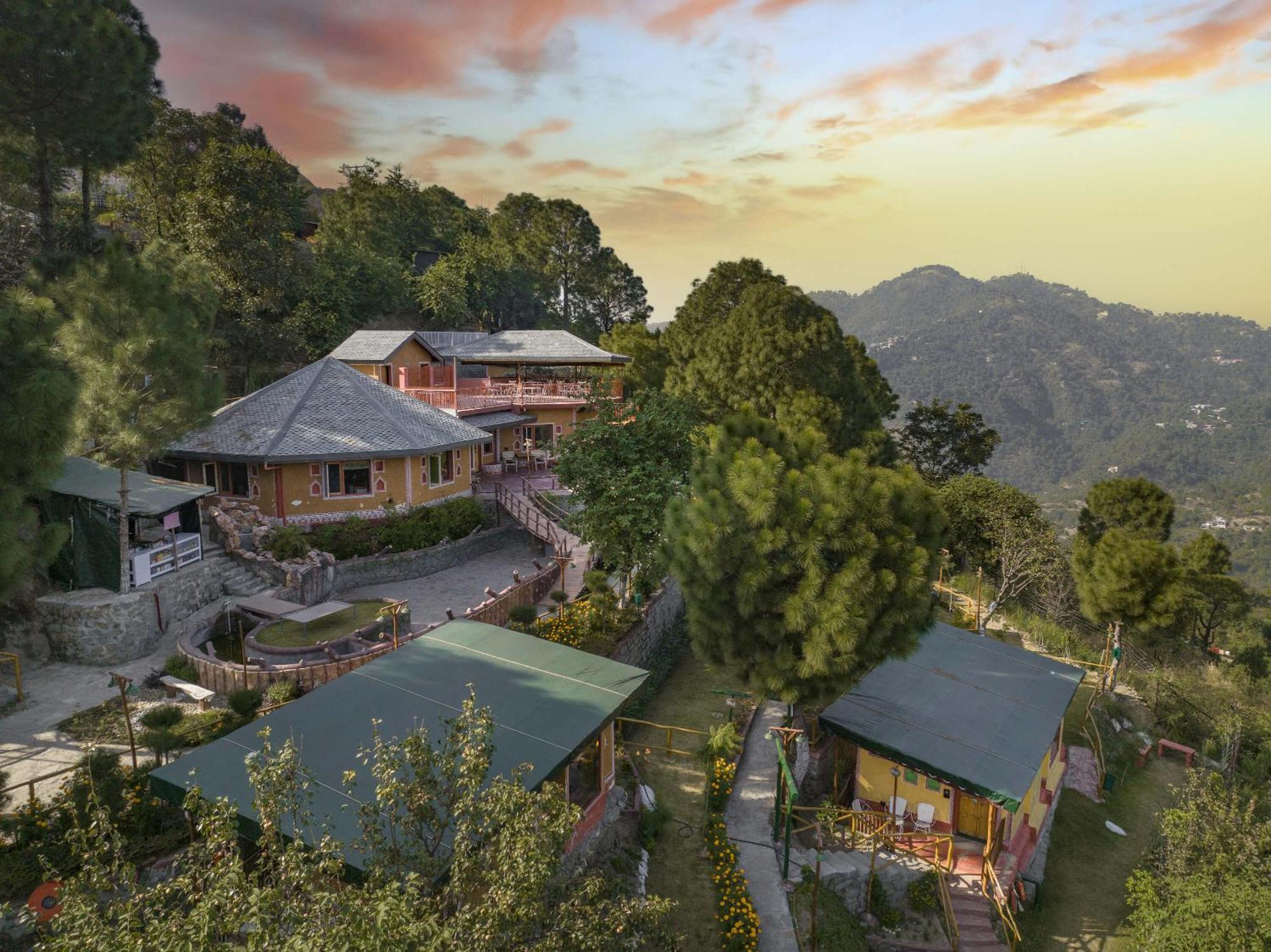 A Kasauli Ggaon By Echor Hotel Екстериор снимка