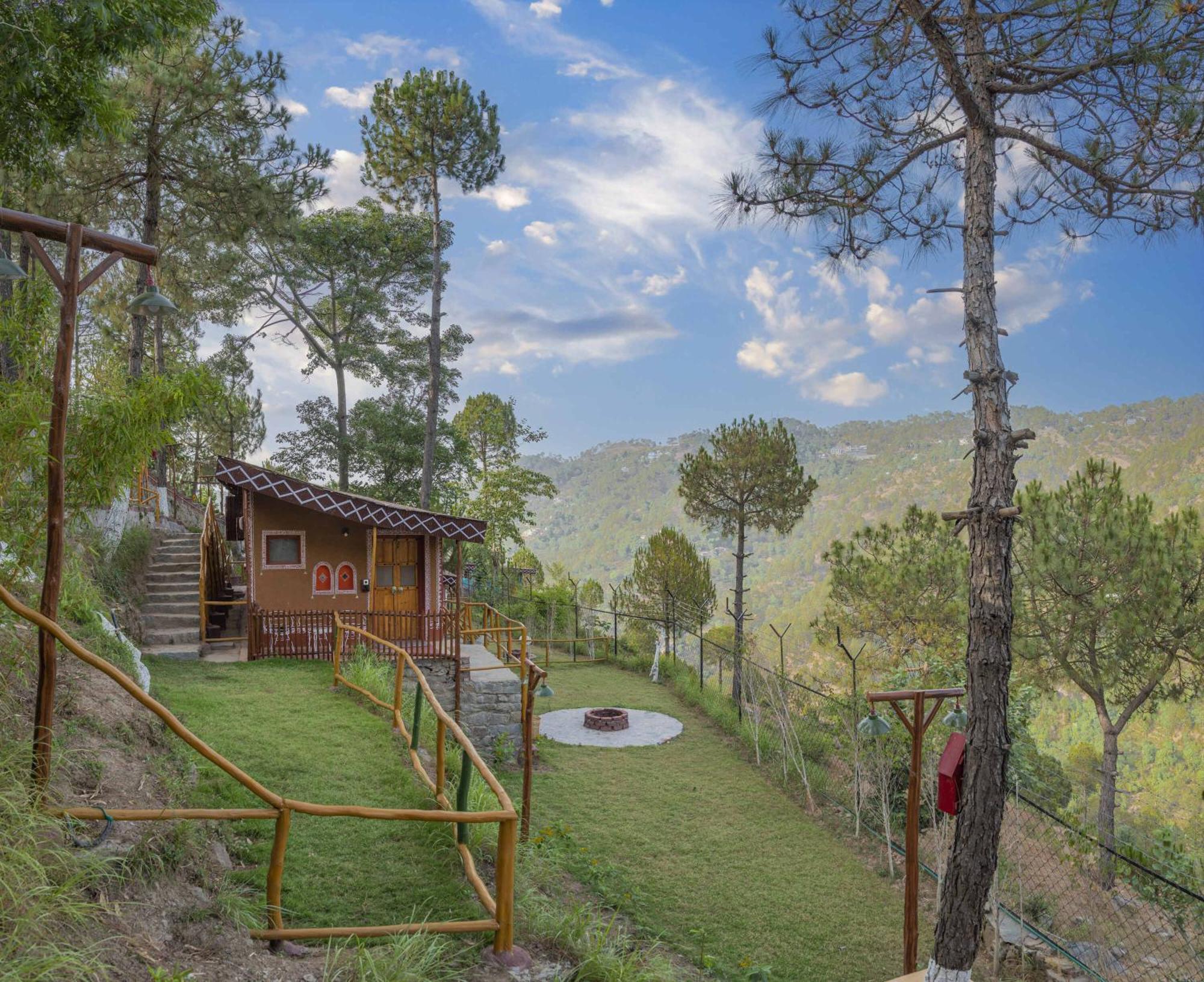 A Kasauli Ggaon By Echor Hotel Екстериор снимка