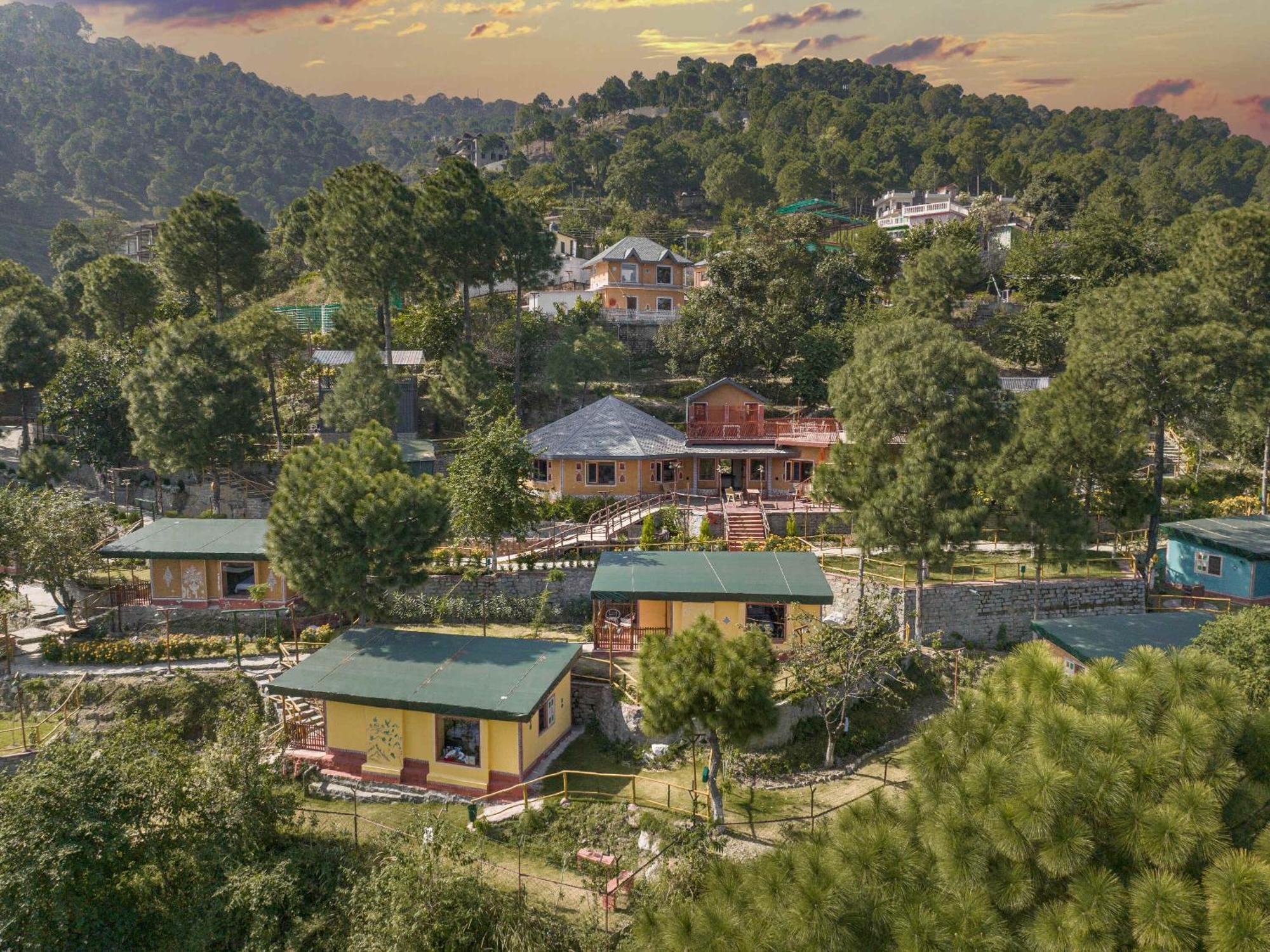 A Kasauli Ggaon By Echor Hotel Екстериор снимка