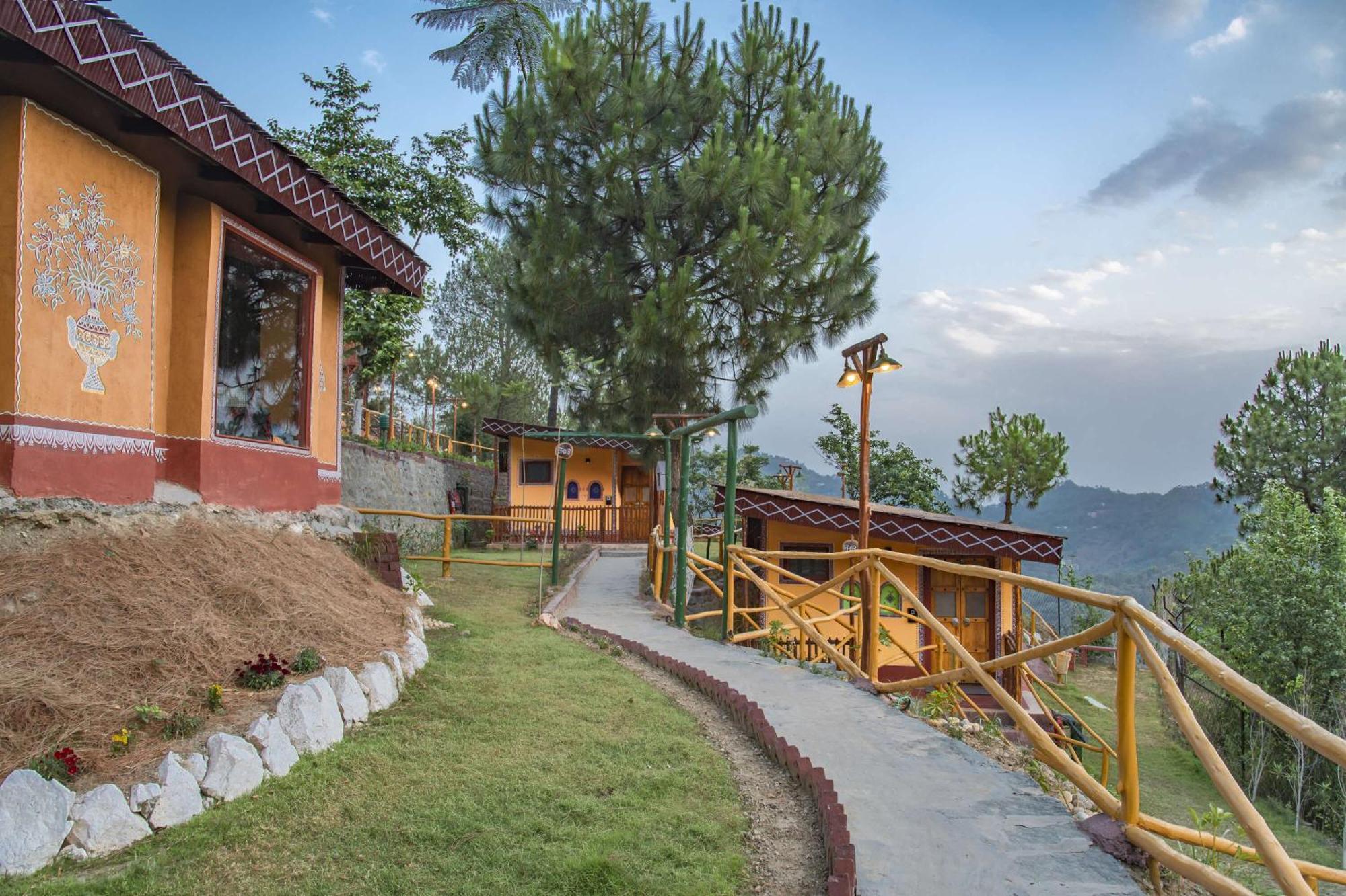 A Kasauli Ggaon By Echor Hotel Екстериор снимка